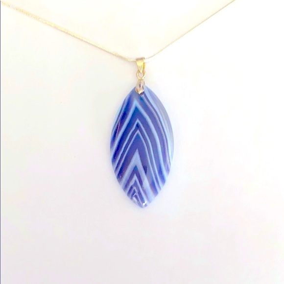 Purple/ Grey pendant necklace - Picture 4 of 4